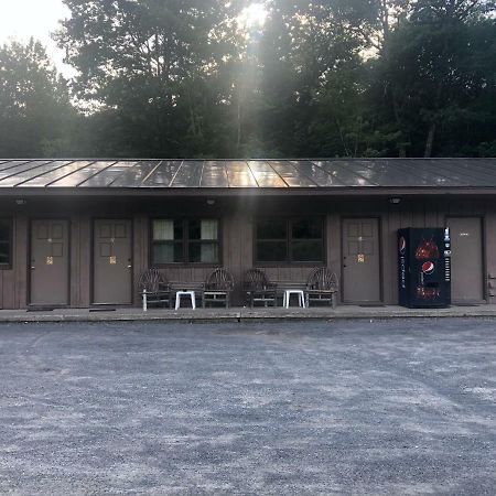 Nassau Motel Lake George Buitenkant foto