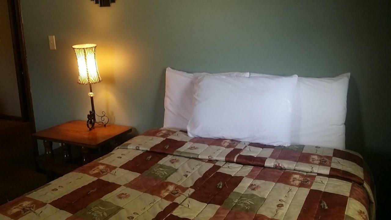 Nassau Motel Lake George Buitenkant foto