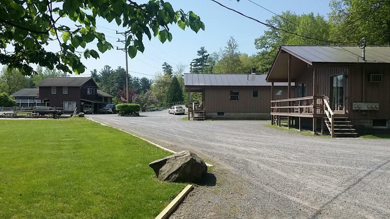 Nassau Motel Lake George Buitenkant foto